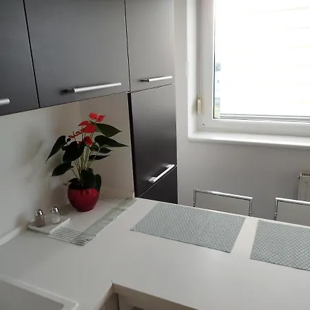 Marguerite - Parking Including